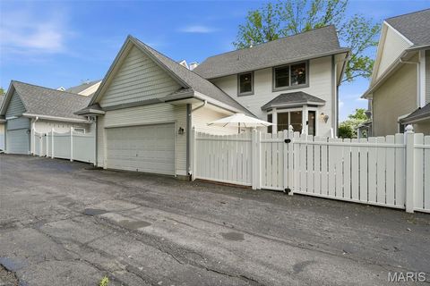 Tiny photo for 1131 Hawken Place, Webster Groves, MO 63119 (MLS # 26018667)