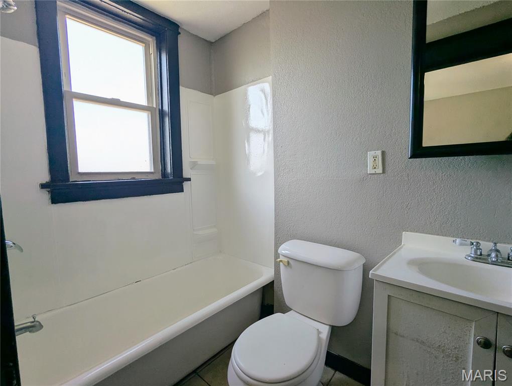 Grand Gravois Park - Residential Income