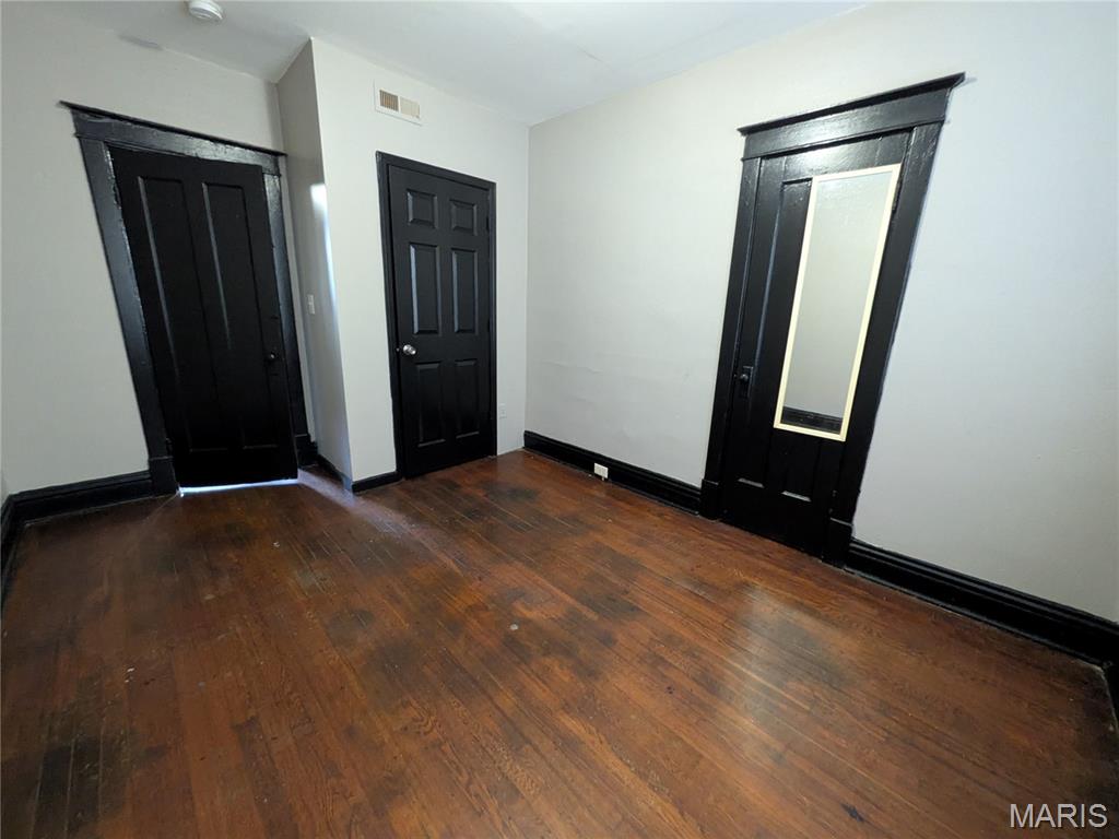 Grand Gravois Park - Residential Income