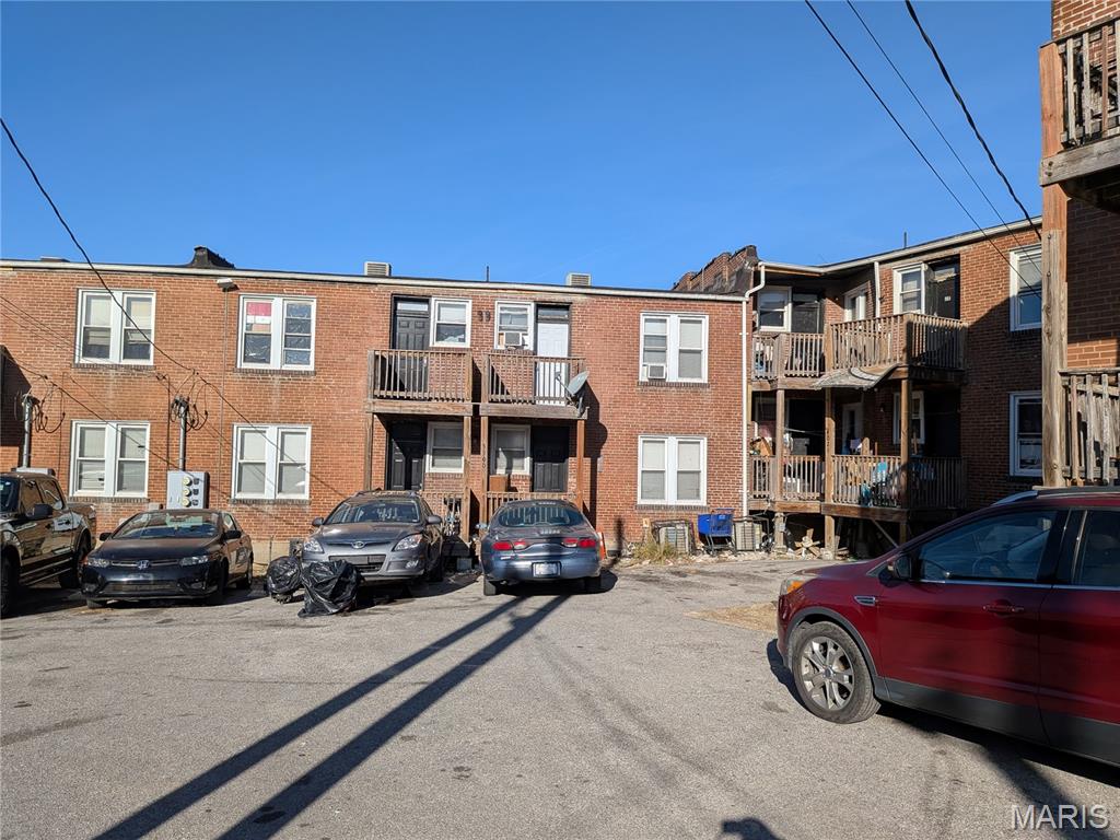 Grand Gravois Park - Residential Income