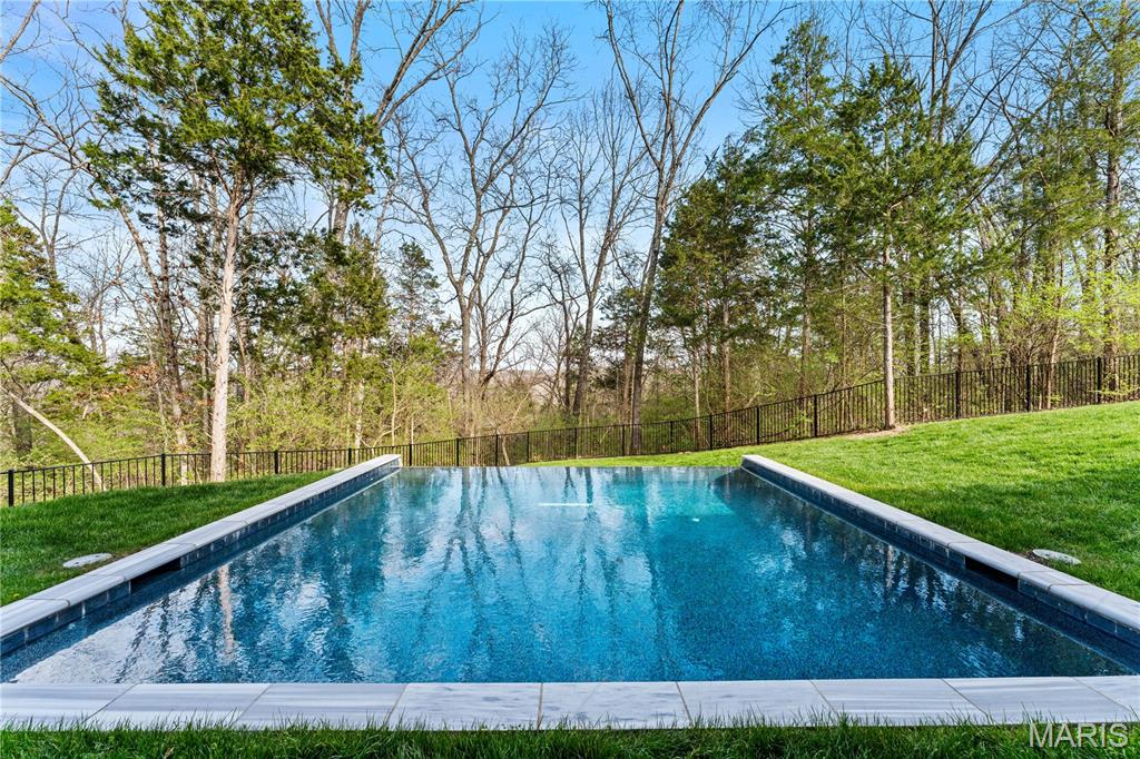 Estates At Autumn Farms The - Residential