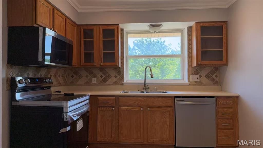 Photo of 1989 Hunting Lake Court #303, St Louis, MO 63122 (MLS # 26026826)