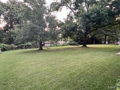 Tiny photo for 131 Holloway Road, Ballwin, MO 63011 (MLS # 25081328)