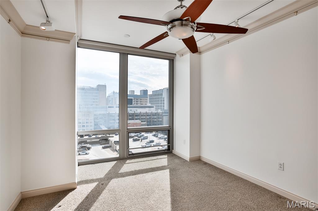 Park East Tower - Residential