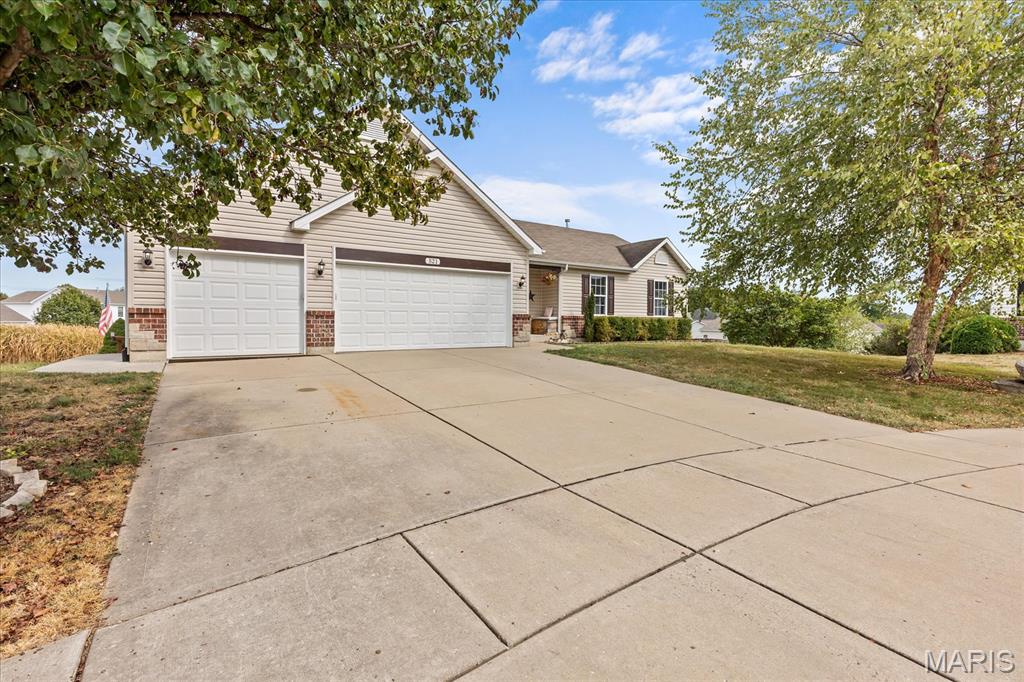 521 Cimarron Woods Court