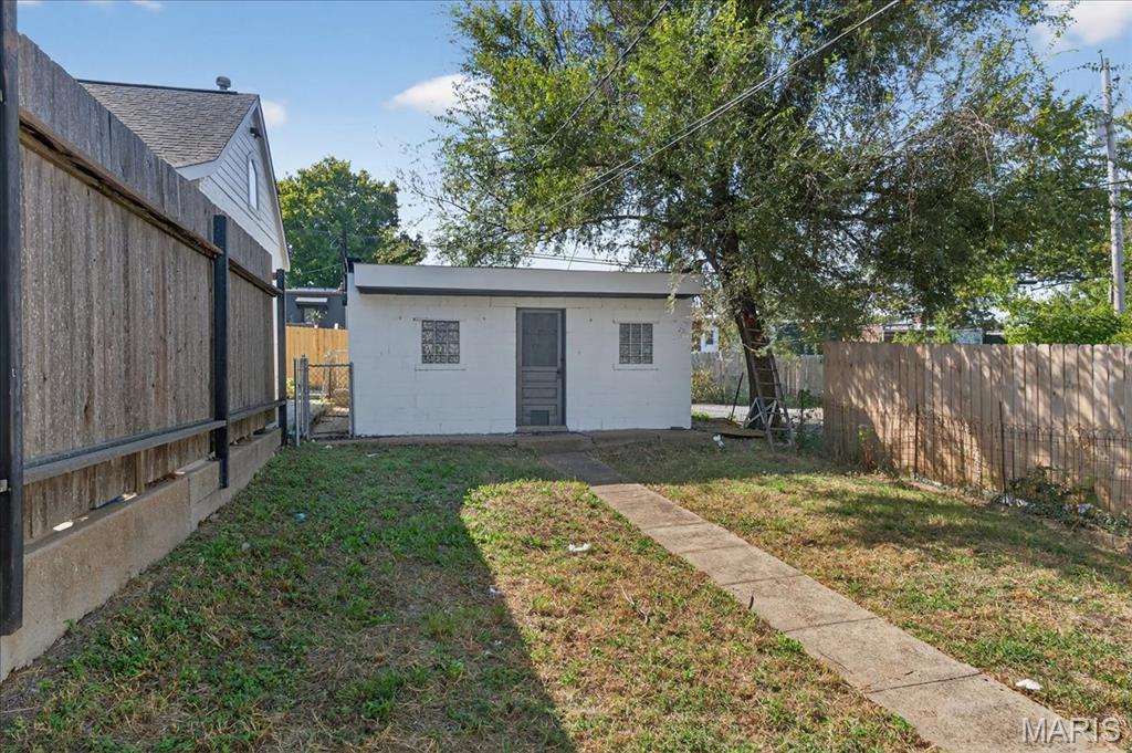 St Louis, Missouri 63116, United States, 1 Bedroom Bedrooms, ,1 BathroomBathrooms,Residential,Active,230714