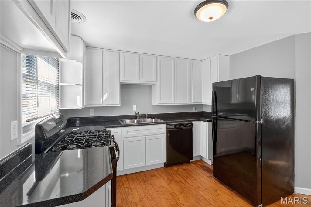 St Louis, Missouri 63116, United States, 1 Bedroom Bedrooms, ,1 BathroomBathrooms,Residential,Active,230714