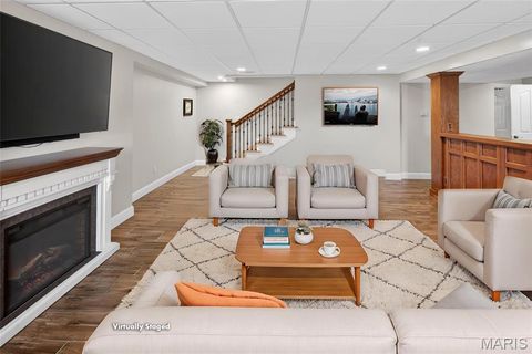 Tiny photo for 1719 Delaware Place, Cape Girardeau, MO 63701 (MLS # 26028412)