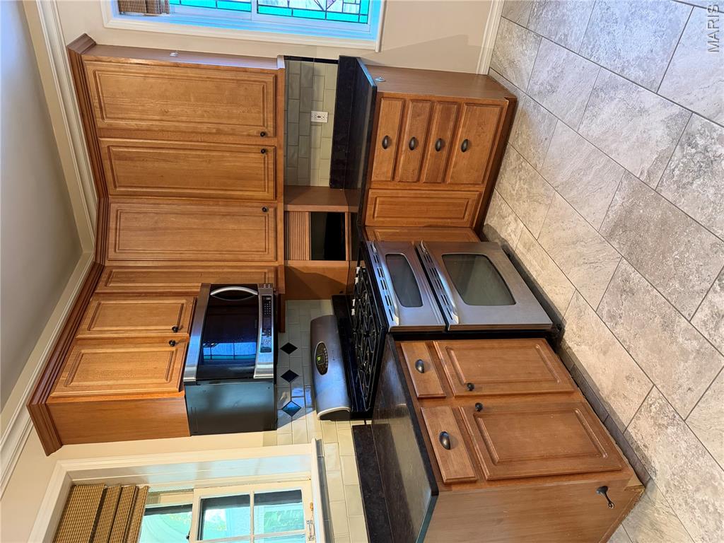 7261 Delmar Blvd Condo - Residential Lease