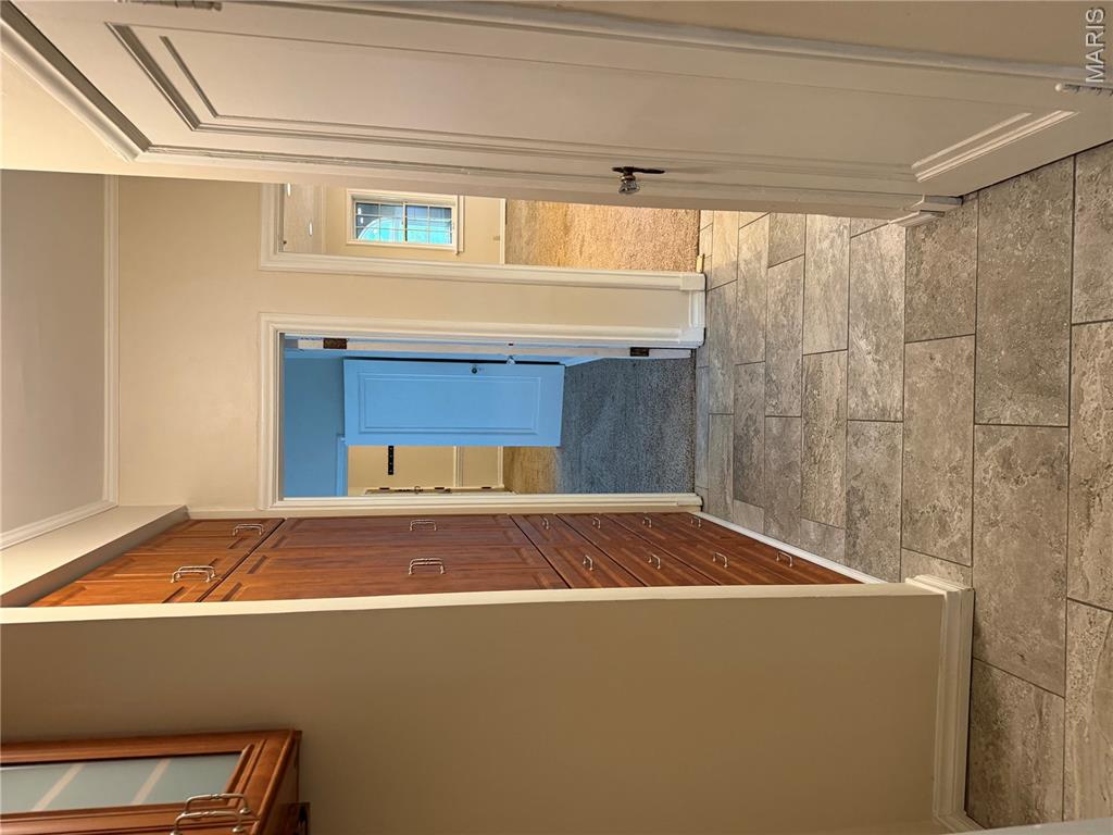7261 Delmar Blvd Condo - Residential Lease