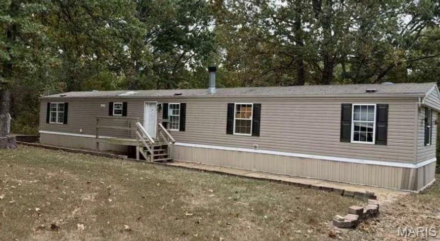 Great Opportunity to own this single-family home built in 2000 featuring 3 bedrooms and 2 bathrooms.  ***SPECIAL NOTES: (1) This is a CASH ONLY transaction. (2) Seller to pay Taxes, HOA, and Municipal/Utility Liens. (3) Please read the Auction disclaimers carefully before placing a bid or submitting an offer. ***