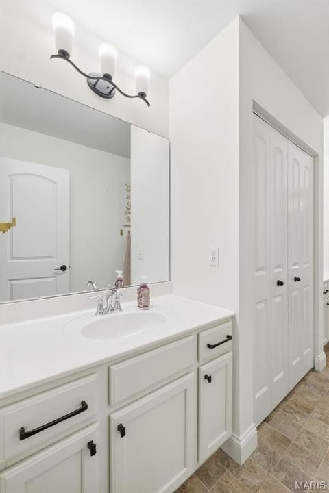 Tiny photo for 213 Mason Glen Drive, Lake Saint Louis, MO 63367 (MLS # 26030162)