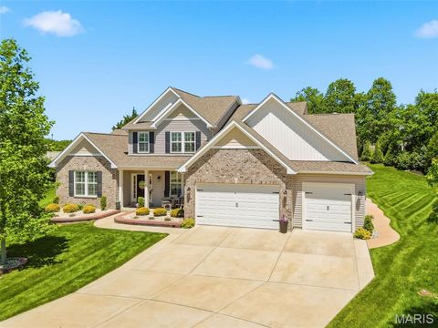 Photo of 213 Mason Glen Drive, Lake Saint Louis, MO 63367 (MLS # 26030162)