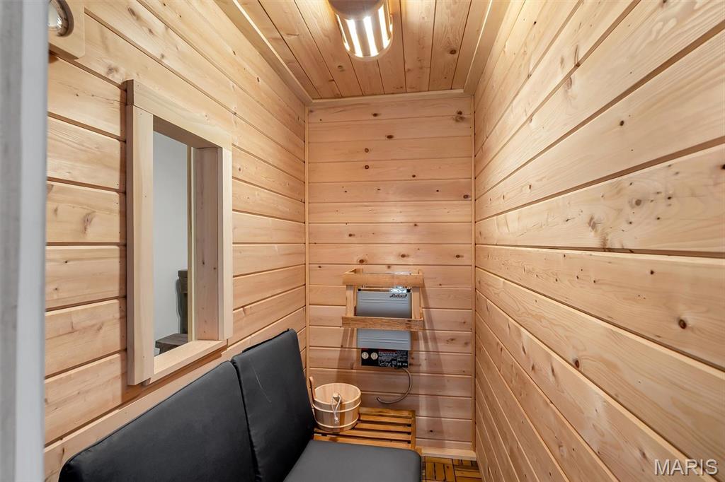 Camelot Gardens 01 - Residential