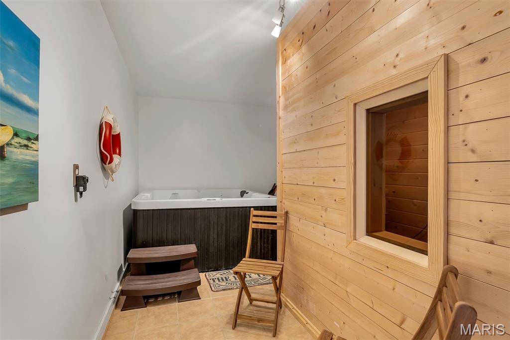 Camelot Gardens 01 - Residential