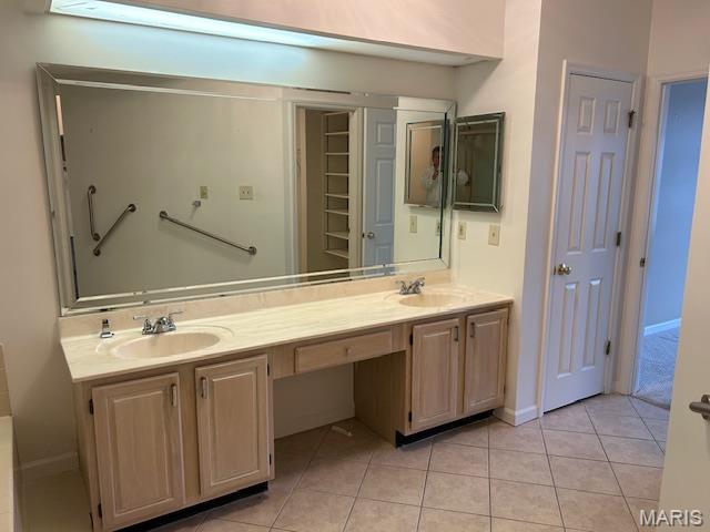 Villas At Golfview Condo The - Residential