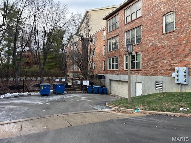 Villas At Golfview Condo The - Residential