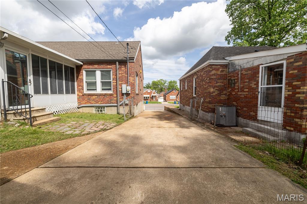 Gravois View - Residential