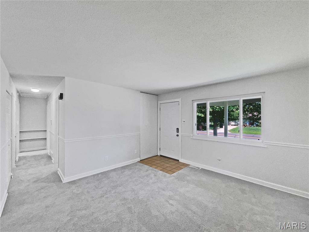 1726 Leafcrest Drive