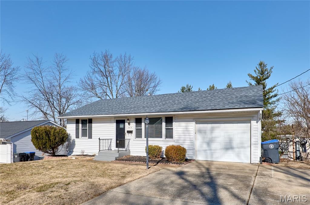 Photo of 309 E Pitman Street, OFallon, MO 63366 (MLS # 26004207)