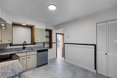 Tiny photo for 7931 E Yorkshire Drive, Affton, MO 63123 (MLS # 26068982)