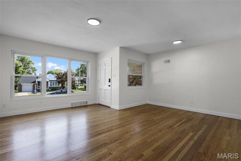 Tiny photo for 7931 E Yorkshire Drive, Affton, MO 63123 (MLS # 26068982)