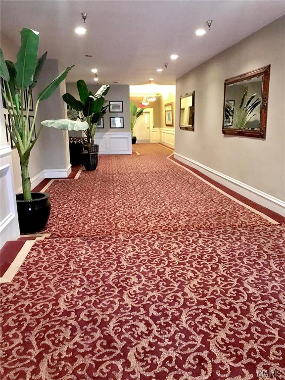 King Bee Lofts - Residential Lease