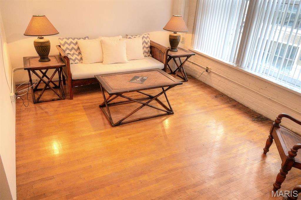 King Bee Lofts - Residential Lease