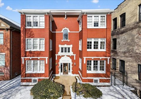 4317 Maryland Avenue 1E St Louis MO 63108