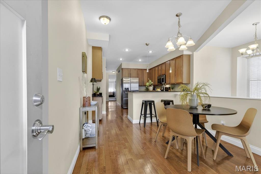 4317 Maryland Avenue 1E