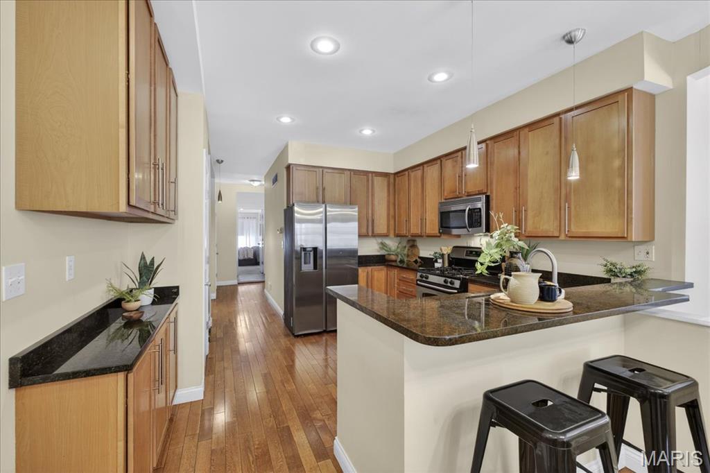 4317 Maryland Avenue 1E