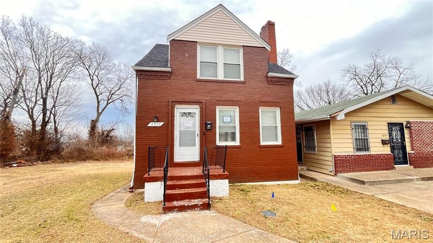 The list price is not indicative of seller's final reserve amount. This property is part of an online bidding event. Inspections of this property and contact with occupants are strictly prohibited. Property is sold "as is" and no for sale sign allowed. This property is now active in an online auction. The sale will be subject to a 5% buyer’s premium pursuant to the Auction Terms and Conditions (minimums may apply). All auction bids will be processed subject to seller approval.