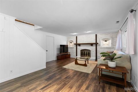 Tiny photo for 829 Forest Village Drive, Ballwin, MO 63021 (MLS # 26025438)