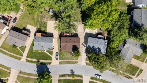 Tiny photo for 829 Forest Village Drive, Ballwin, MO 63021 (MLS # 26025438)