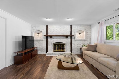 Tiny photo for 829 Forest Village Drive, Ballwin, MO 63021 (MLS # 26025438)