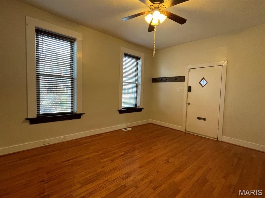 Photo of 4344 Connecticut Street, St Louis, MO 63116 (MLS # 25078762)