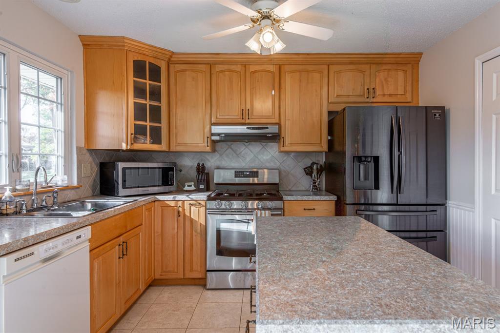 New England Village 5 - Residential