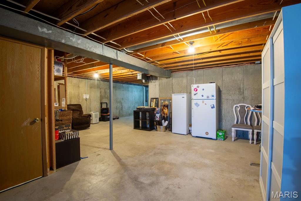 New England Village 5 - Residential