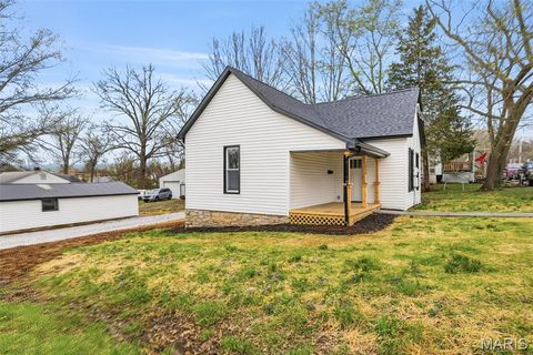 Tiny photo for 1020 W Cherry Street, Troy, MO 63379 (MLS # 26027737)