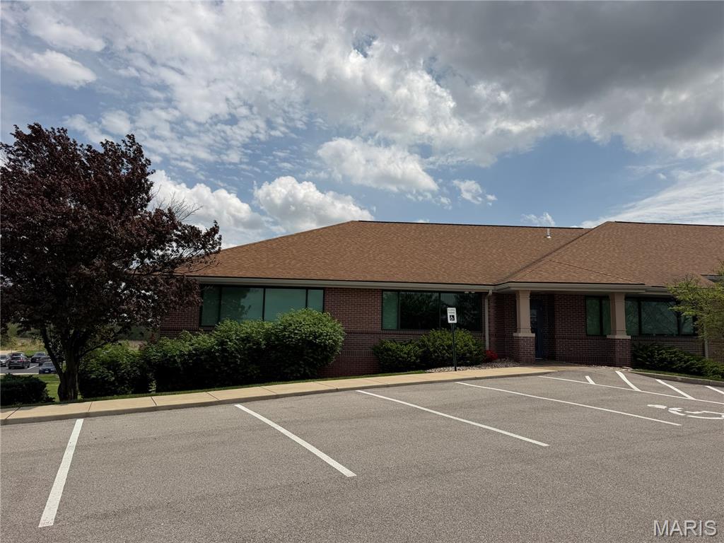 Hawk Ridge Bus Park - Commercial Lease