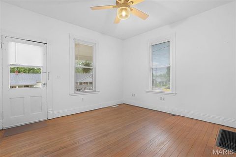 Tiny photo for 322 State Street, Washington, MO 63090 (MLS # 26030910)