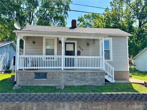 Tiny photo for 322 State Street, Washington, MO 63090 (MLS # 26030910)