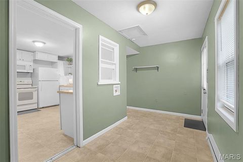 Tiny photo for 322 State Street, Washington, MO 63090 (MLS # 26030910)