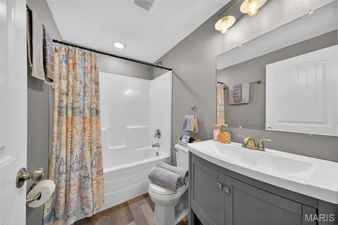 Tiny photo for 6 Spring House ct, Troy, MO 63379 (MLS # 25064078)