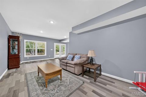 Tiny photo for 6 Spring House ct, Troy, MO 63379 (MLS # 25064078)