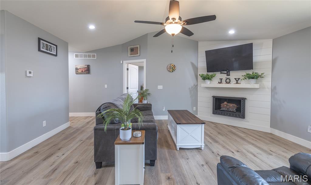 Summit Pass Sub - Residential