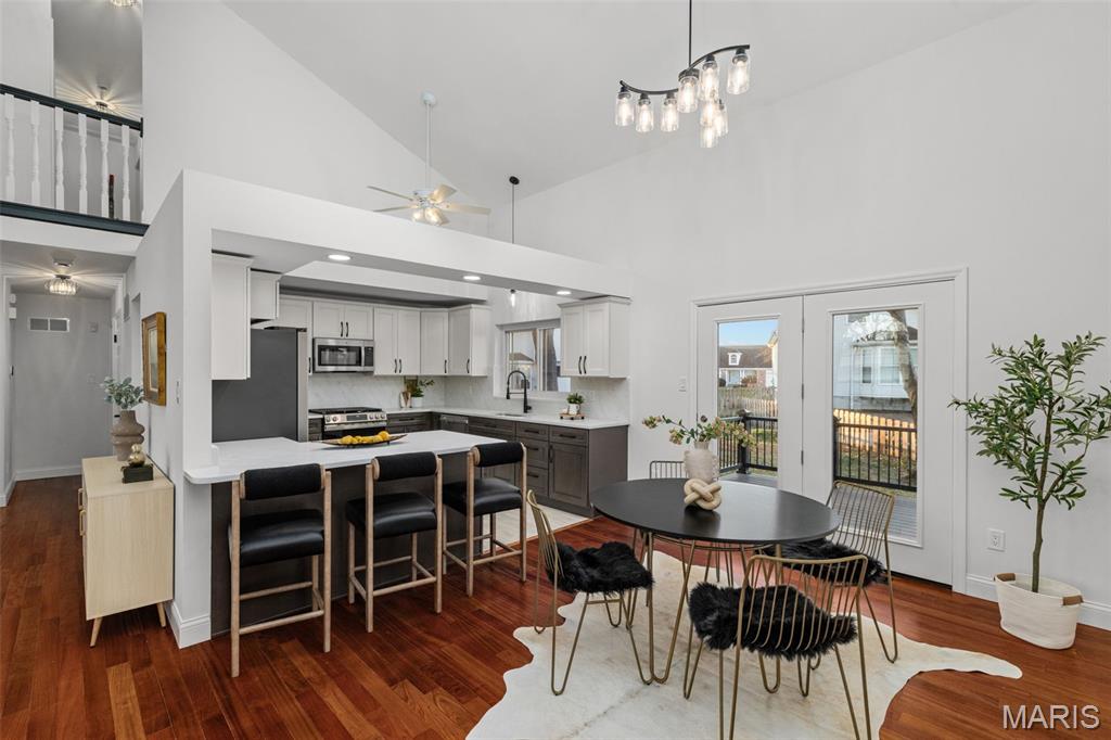 Chesterfield Farms One - Residential