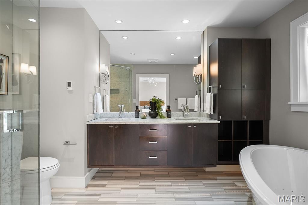 Clayton Gardens 2 - Residential