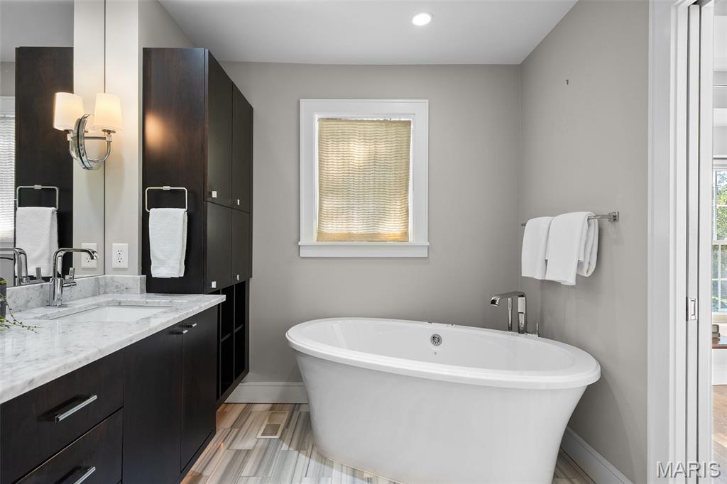 Clayton Gardens 2 - Residential