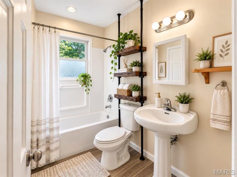Tiny photo for 2233 N Warson Road, St Louis, MO 63114 (MLS # 26063746)